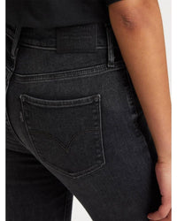 Levi's - High Rise Straight Jeans in Black - Close View