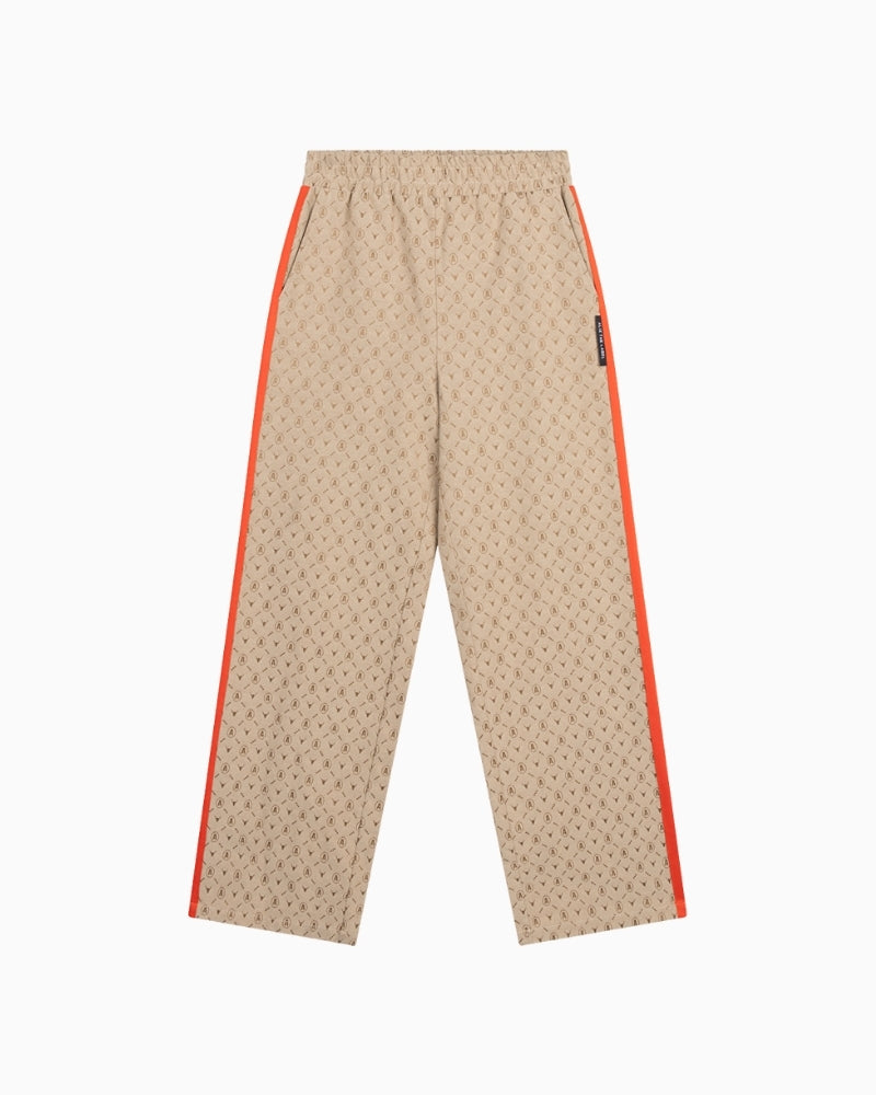 Front view of Alix camel trousers with baggy fit and mid-low waist