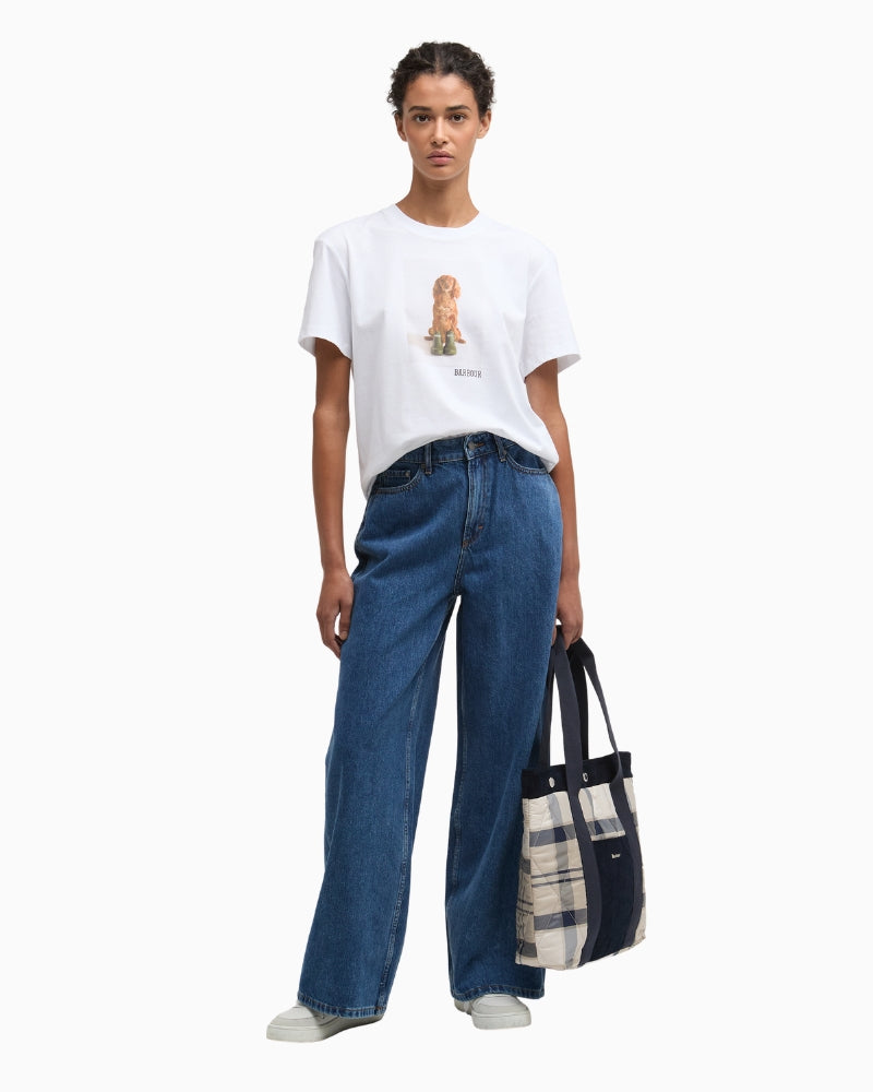 Woman wearing Barbour Bedale T-shirt white casual outfit – Áines Boutique