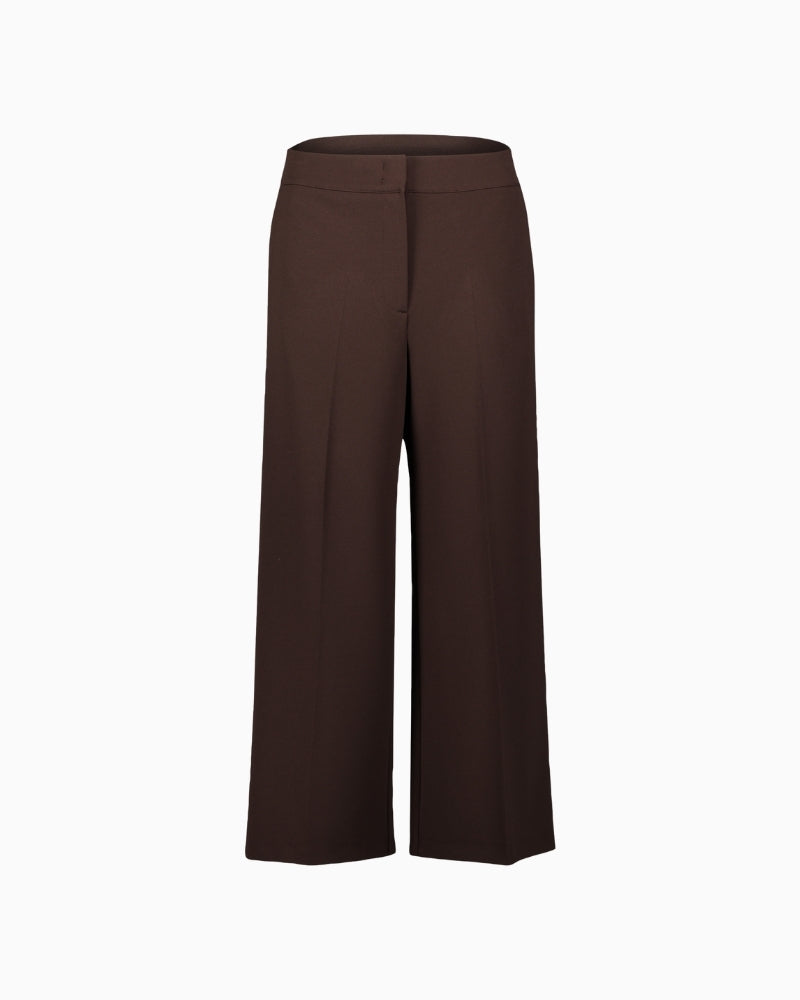Plain cropped culottes by Betty Barclay with high waist and side pockets