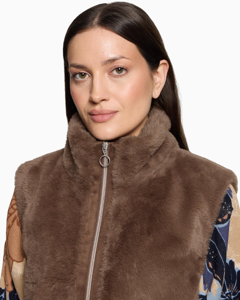 Betty Barclay Faux Fur Gilet in Tan stand-up collar detail