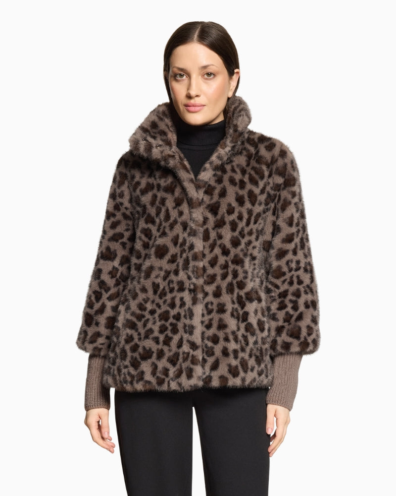 Betty Barclay Plush Jacket in Leopard stand-up collar detail