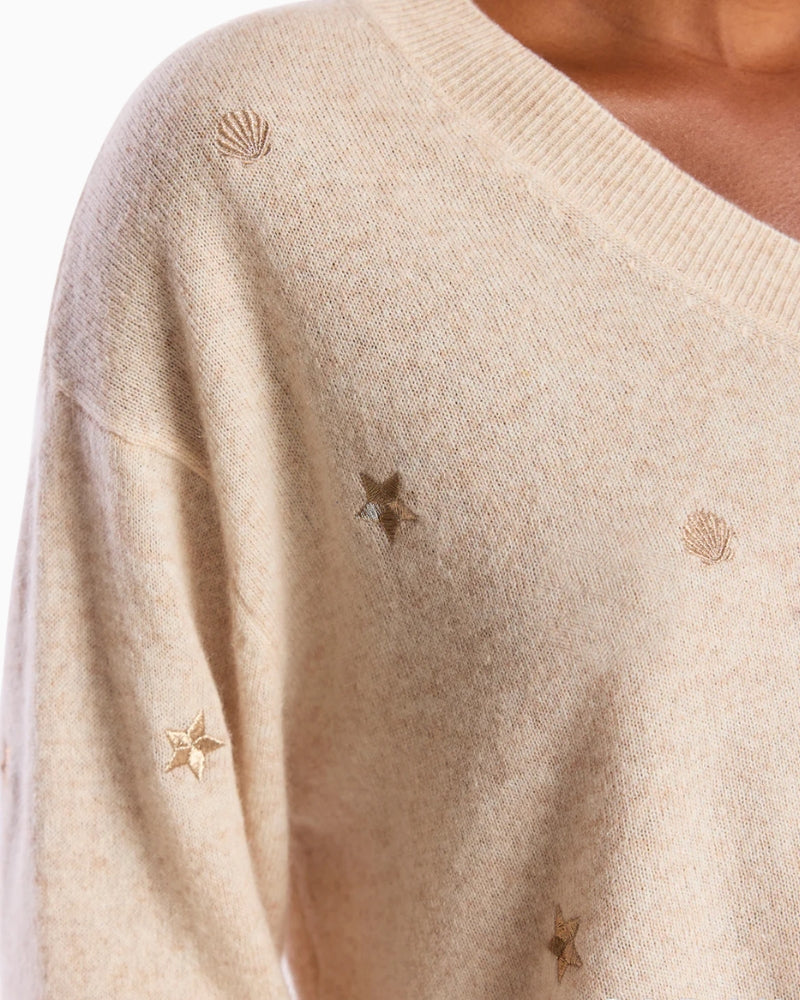 Brodie Cashmere Sea Embroidery Cashmere V Neck Jumper beige embroidery detail
