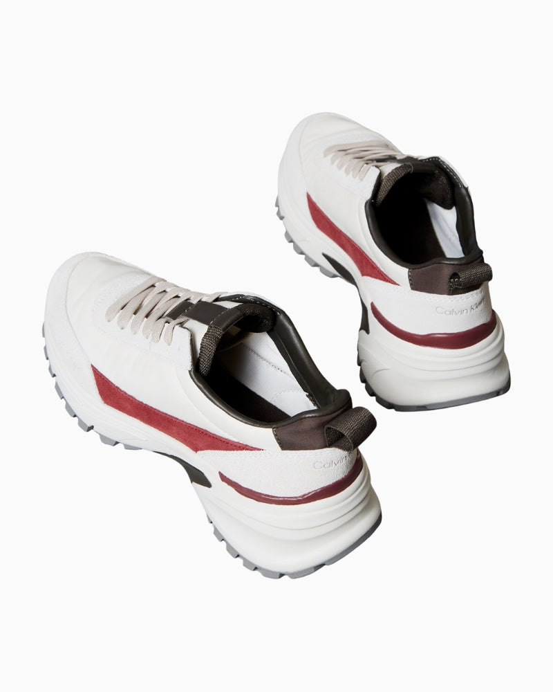 Calvin Klein Hike Runner in white leather with sporty silhouette