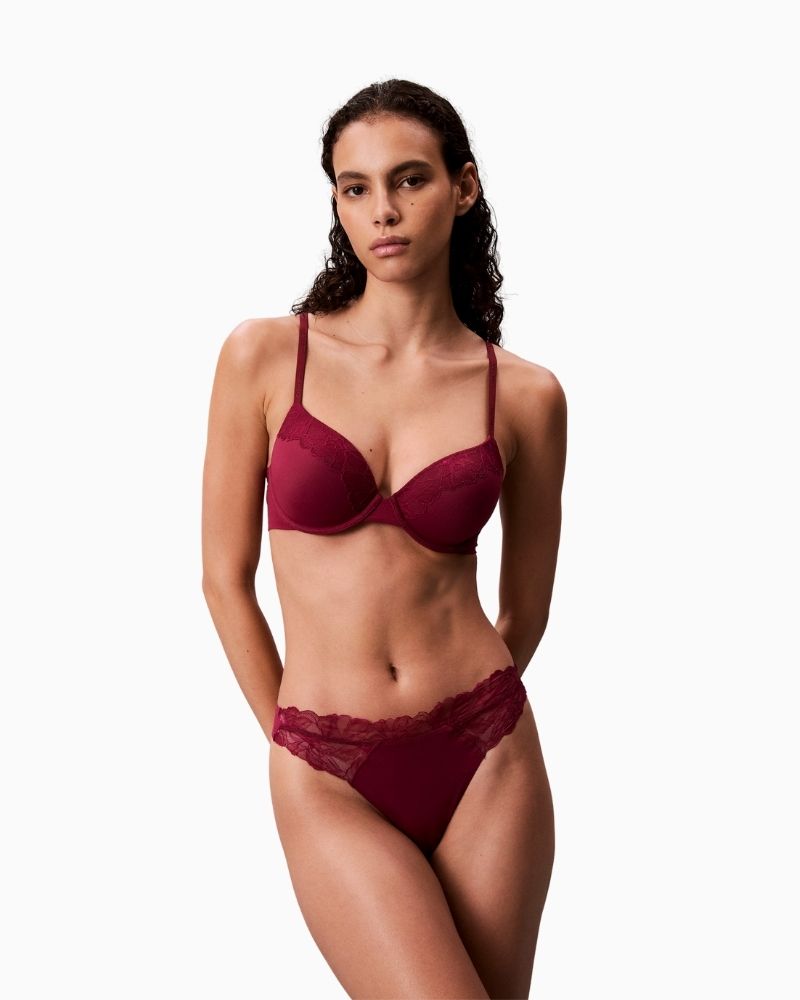 Calvin Klein pink lightly lined full coverage bra with adjustable straps