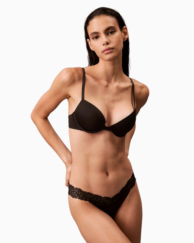 Calvin Klein - Push Up Plunge