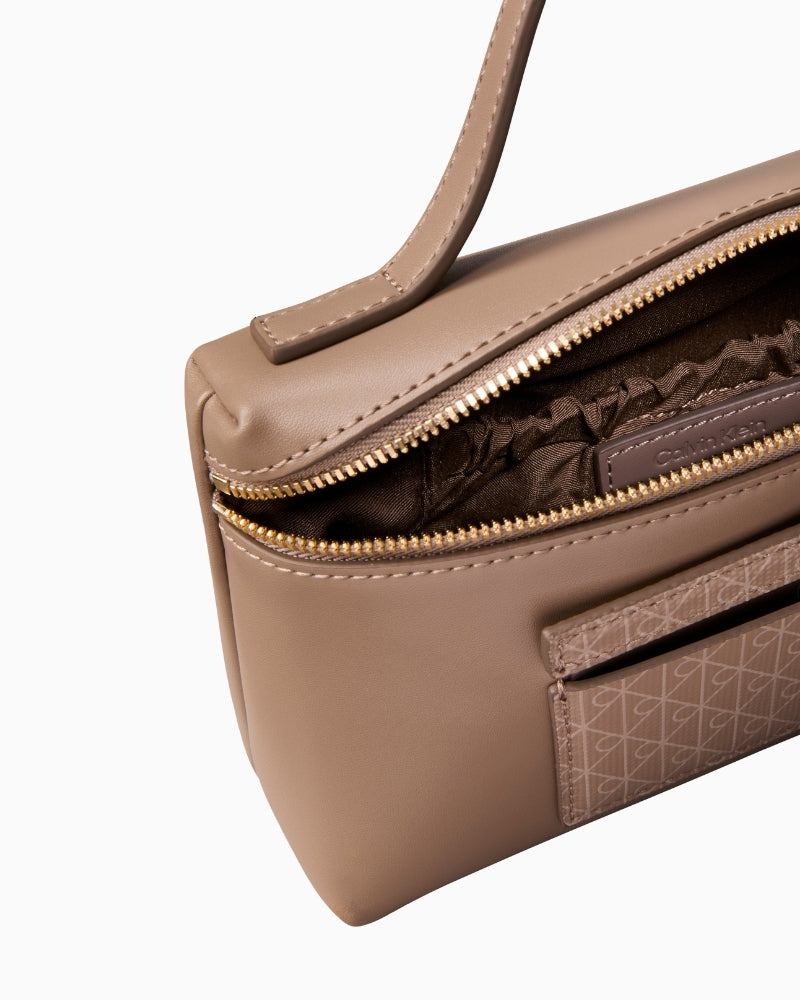 Calvin Klein beauty case giftset in taupe, open view showing interior – Áines Boutique