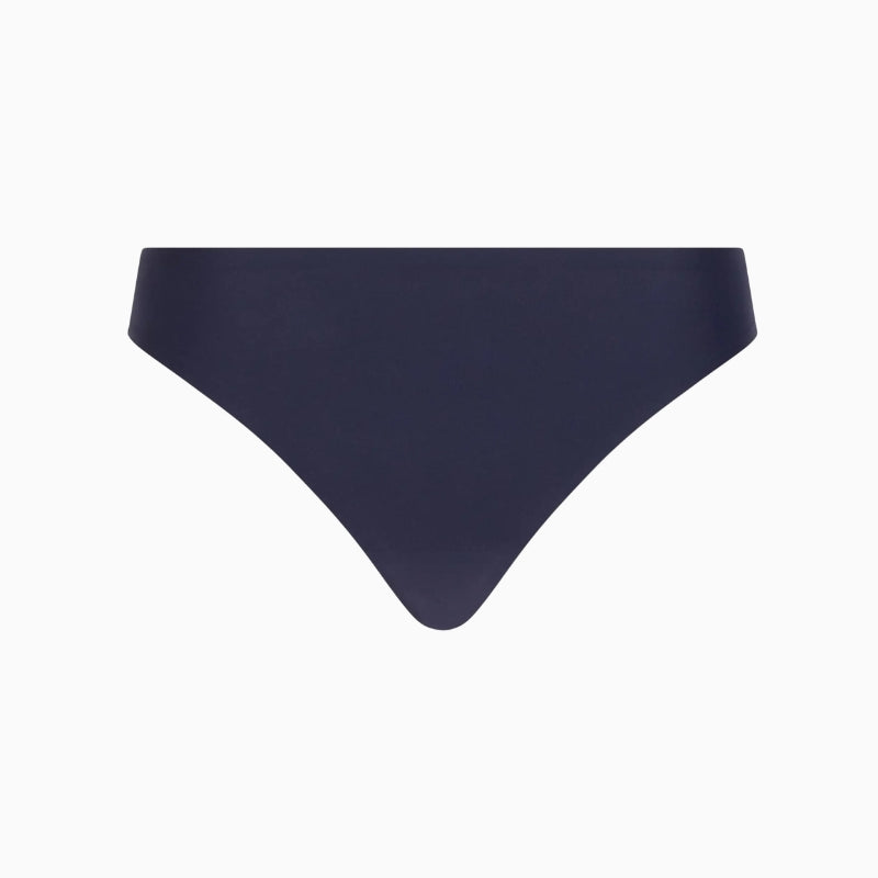 Chantelle Soft Stretch Thong in Navy seamless detail