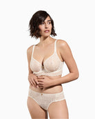 Invisible plunge bra by Empreinte – side detail