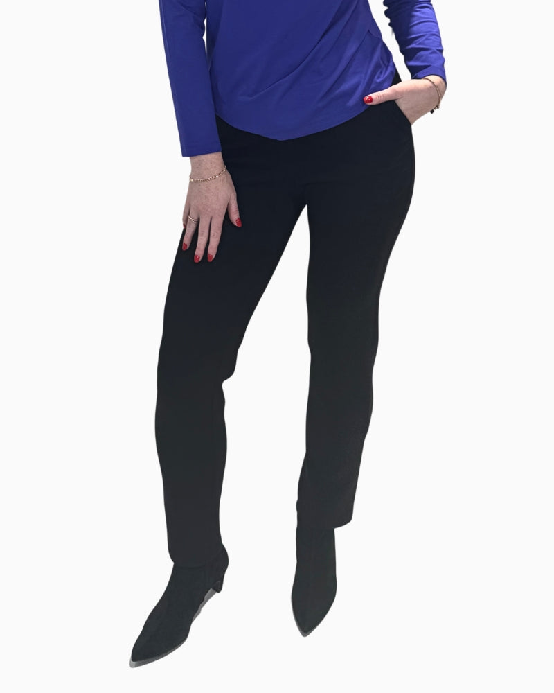 Front view of Faber Woman black pull-on trousers with straight leg and flattering fit