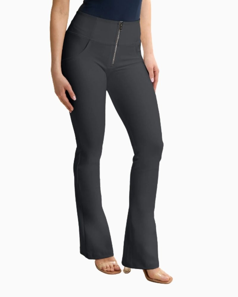 Freddy cropped faux leather trousers in black with high waist and flared leg