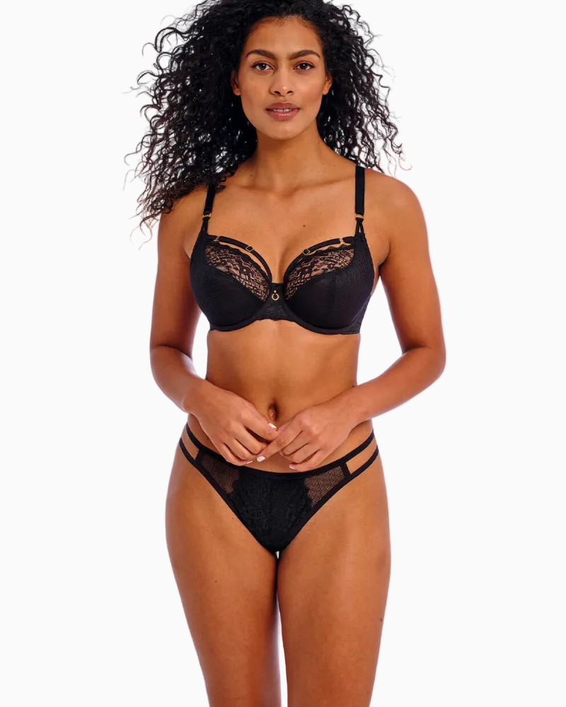 Freya - Temptress Brazilian