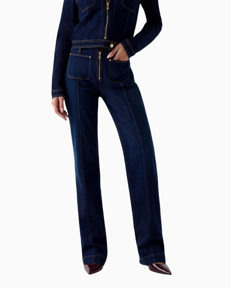 Guess Nicky straight jeans dark blue front view woman wearing – Áines Boutique