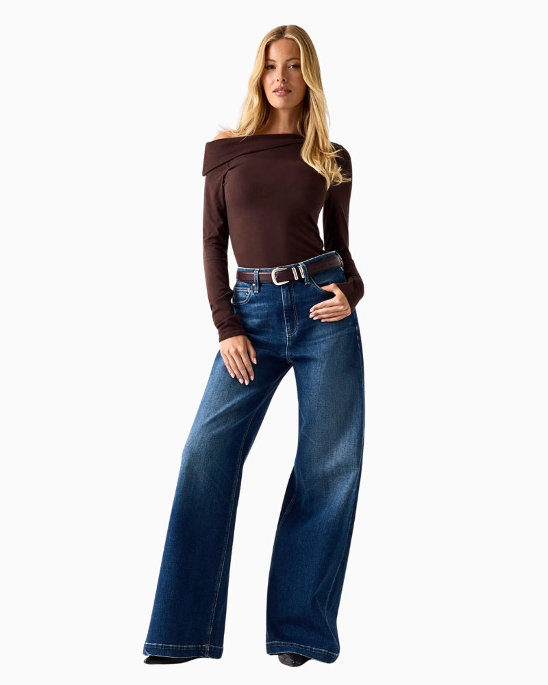 woman wearing Guess one-shoulder top brown front view – Áines Boutique