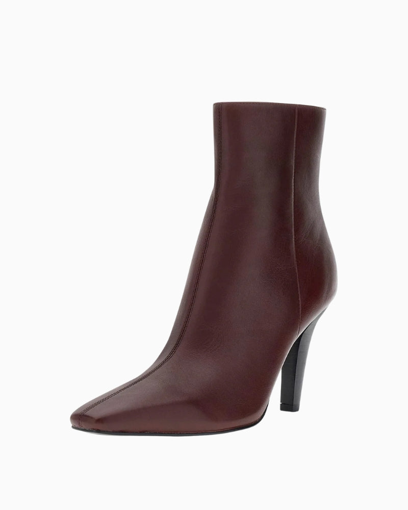 Guess Raffa Boots in burgundy patent leather pointed toe detail