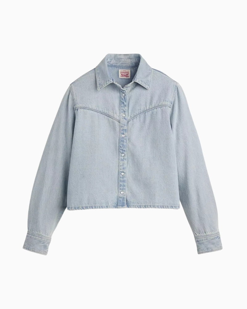 Levi’s Logan denim shacket, front view with point collar – Áines Boutique