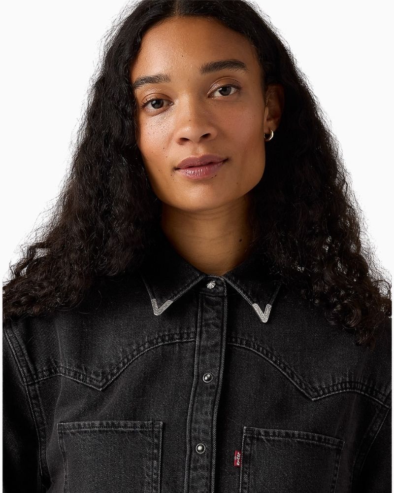 Levi’s Teodora western shirt in soft denim with snap buttons and chest pockets