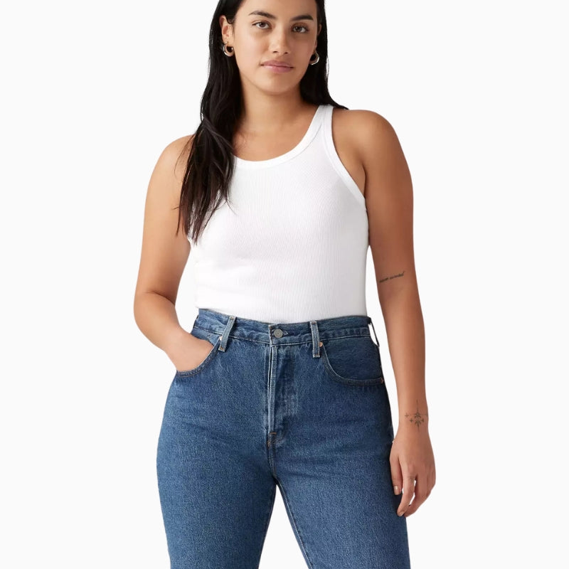 Woman wearing Levi’s Essential Racer tank top white, front view – Áines Boutique