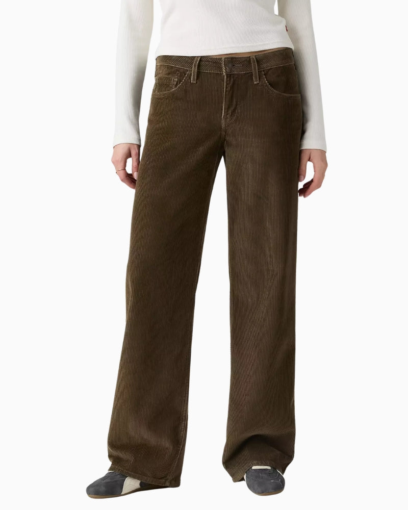 Levi's Low Loose Corduroy Pants in Canteen brown front view
