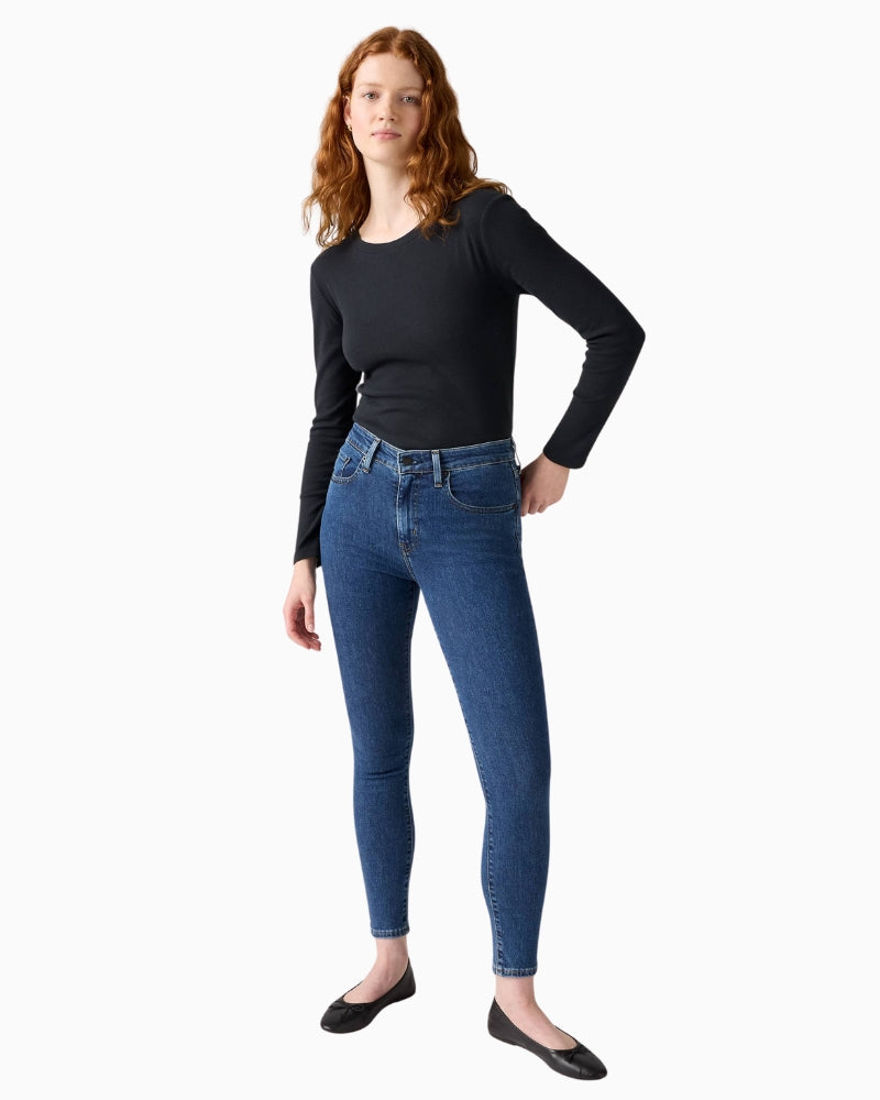 Front view of Levi’s 721 skinny jeans in classic high-rise fit and soft stretch denim