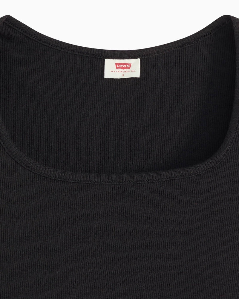 Levi’s Essential Square Neck Tee signature red tab detail – Áines Boutique