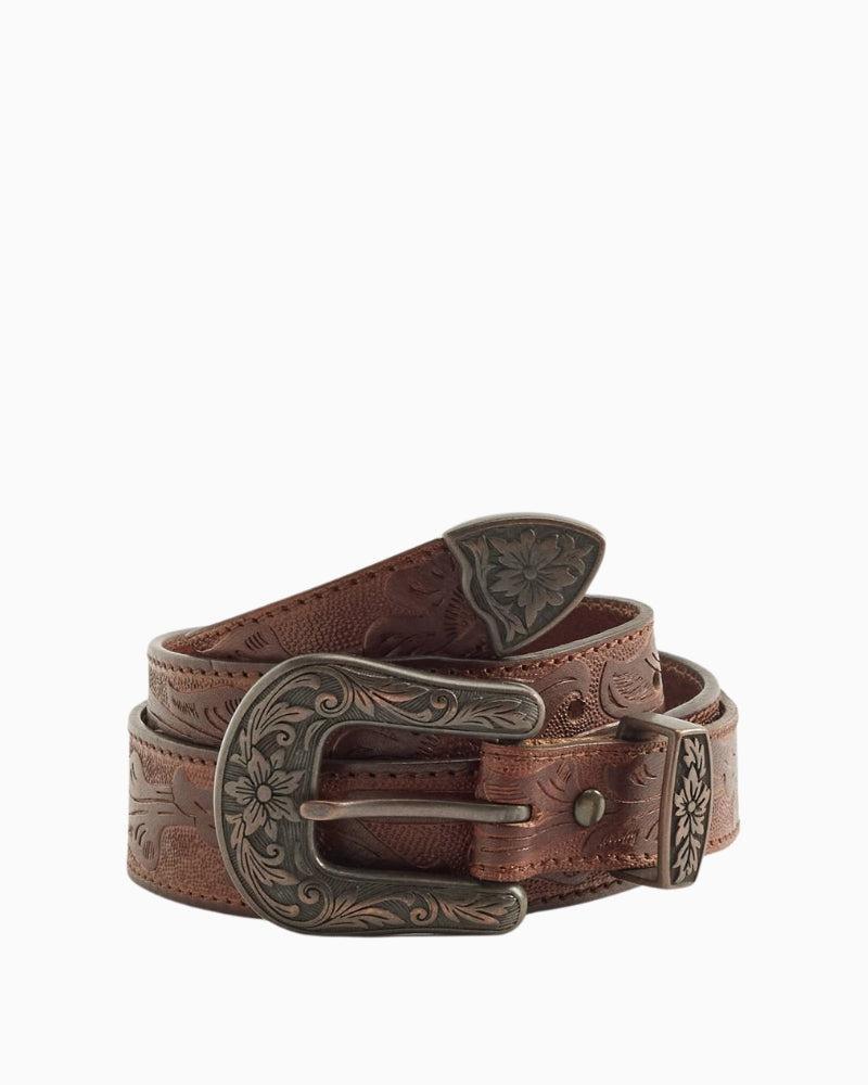 Front view of Levi’s Rodeo belt in full-grain leather with vintage-style buckle