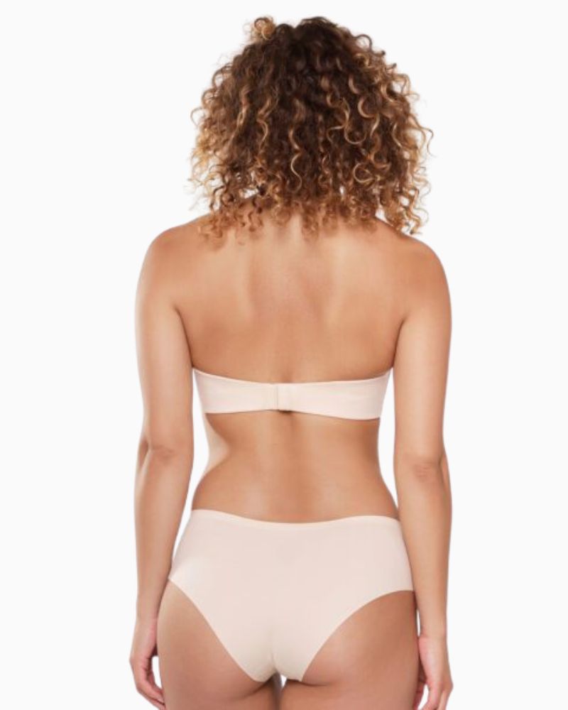 Back view of LingaDore 1501 bra showing secure band and optional strap loops