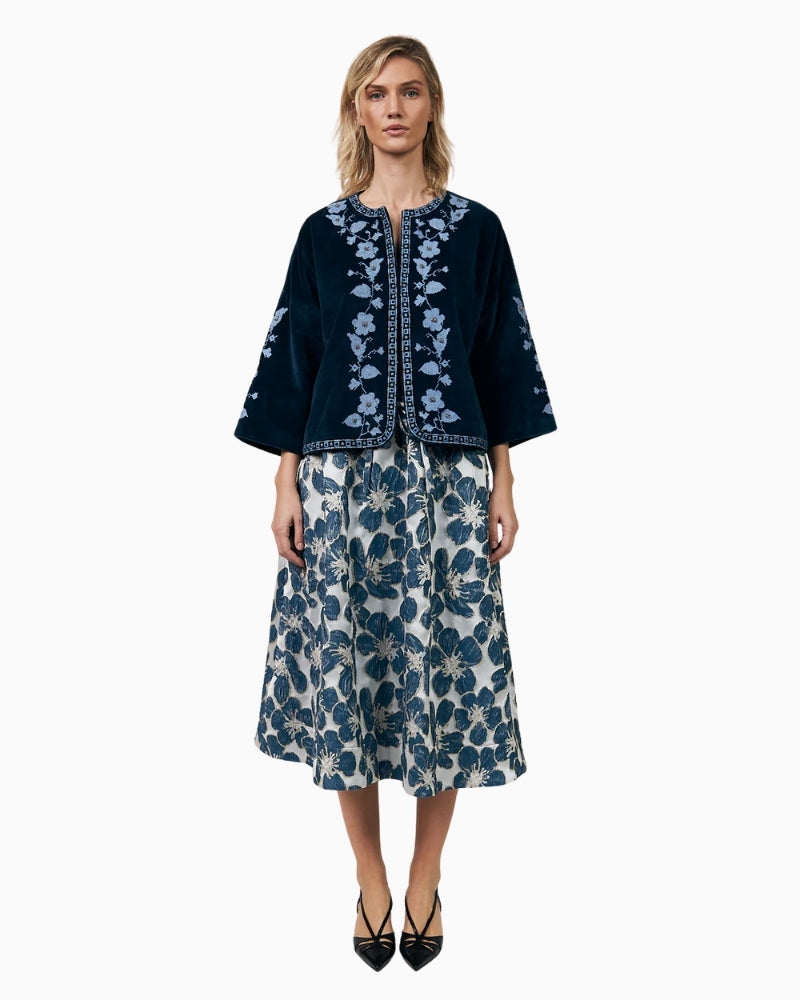 Woman wearing Lollys Laundry Amby blue velvet jacket – Áines Boutique