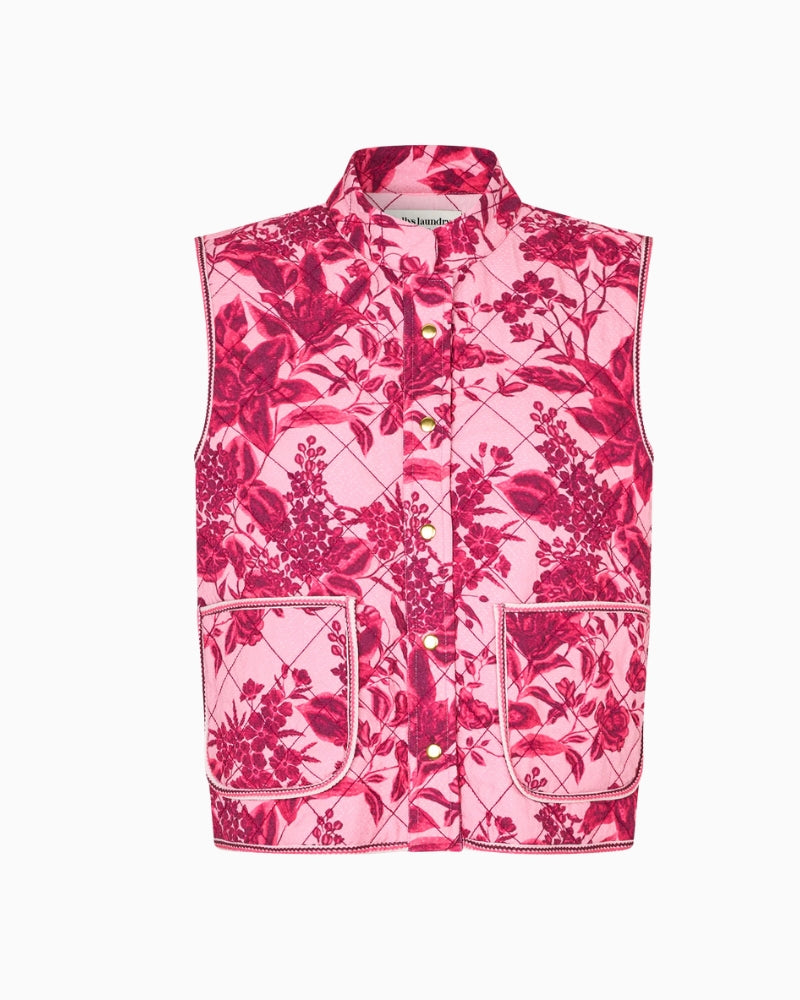 Lollys Laundry Cairoll quilted vest Pink flat lay front view – Áines Boutique