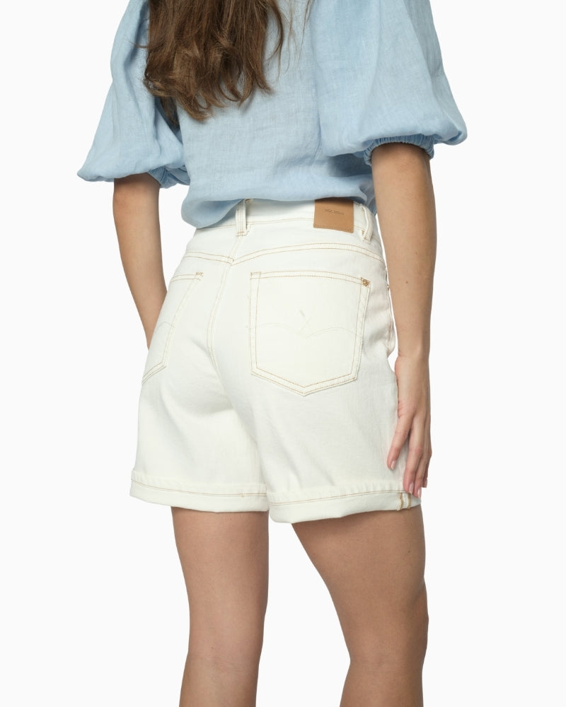 MOS MOSH Bati Denim Shorts ecru rear model view