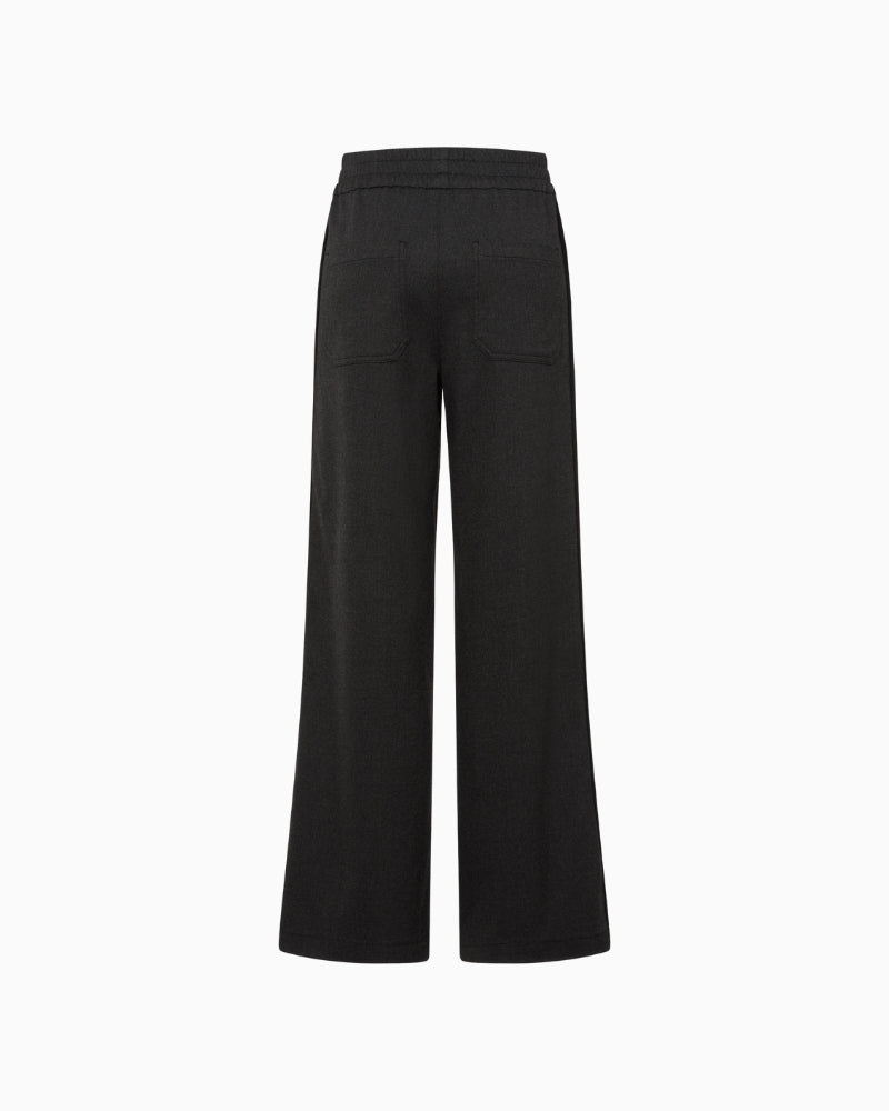 Soft tailored trousers for women with comfortable waistband