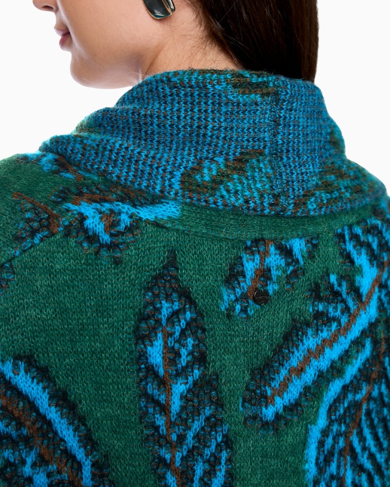 Close-up of feather jacquard pattern and luxurious fabric blend