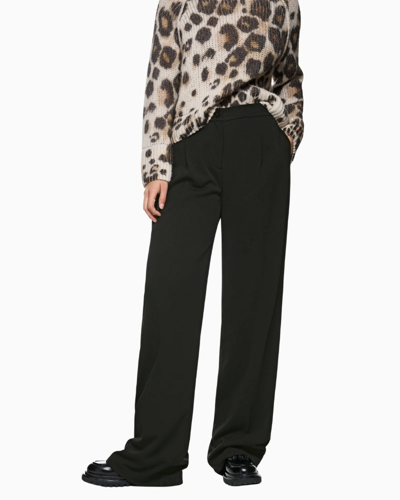 Front view of Marc Cain WICHITA high waist wide fit trousers with press creases and side pockets