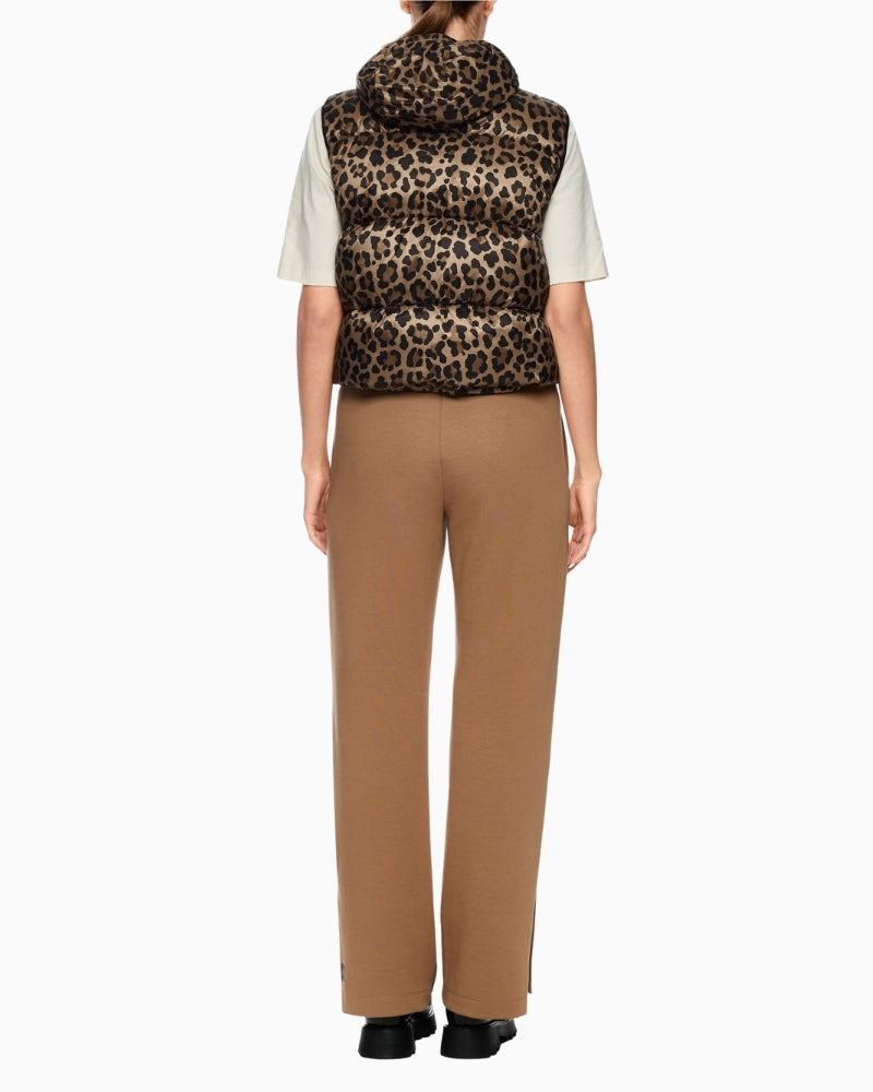 Back view of WASHINGTON trousers in soft cotton blend with tailored crease