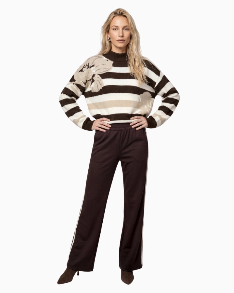 Monari Jumper in light beige styled detail