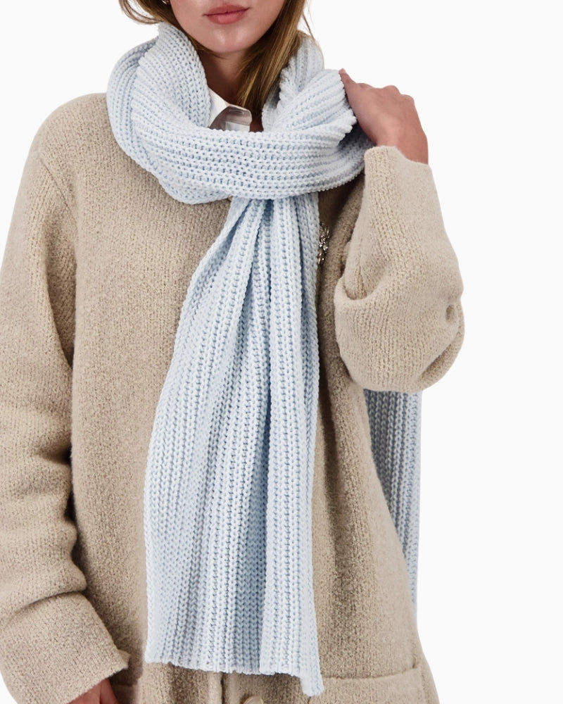 Monari knitted chenille scarf front view showing half-cardigan stitch – Áines Boutique