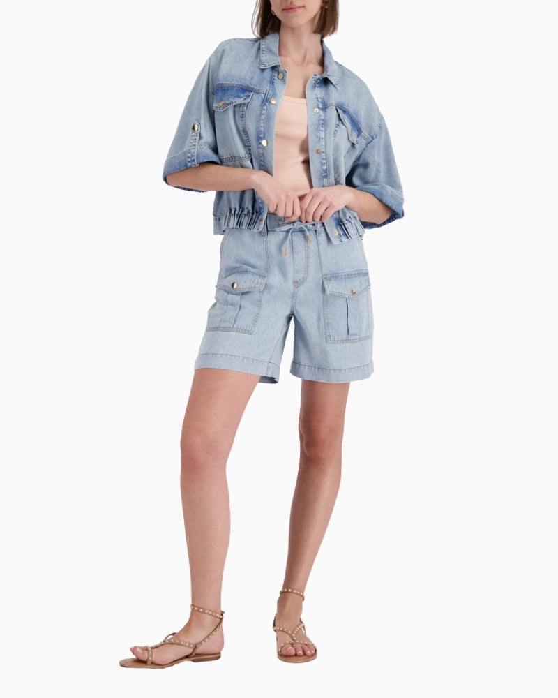 Monari Shorts With Flap Pockets in Light Blue Denim model worn front view