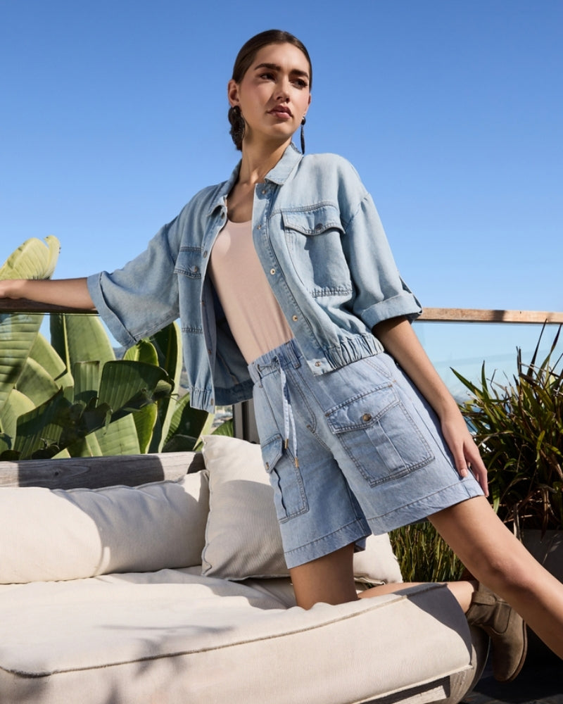 Monari Shorts With Flap Pockets in Light Blue Denim worn front view