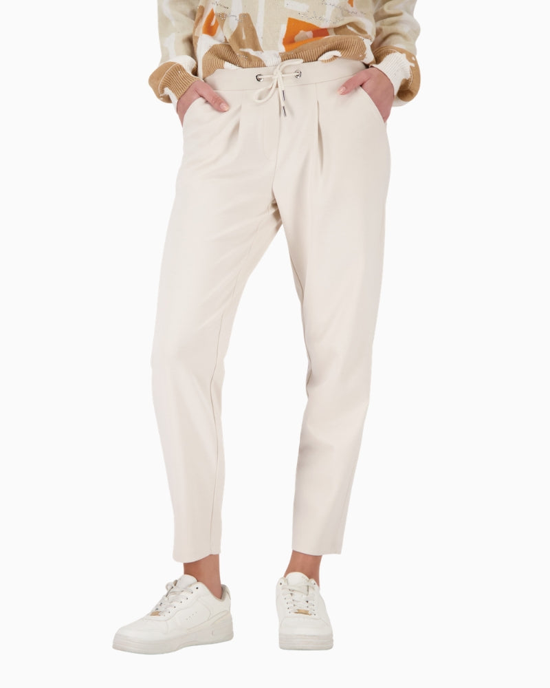 Monari Sweatpants With Drawstring front view – Áines Boutique