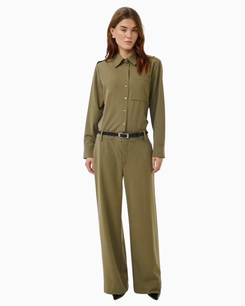 Woman wearing My Essential Wardrobe Hace trousers full length – Áines Boutique