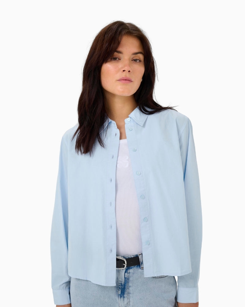 My Essential Wardrobe shirt structured collar detail – Áines Boutique