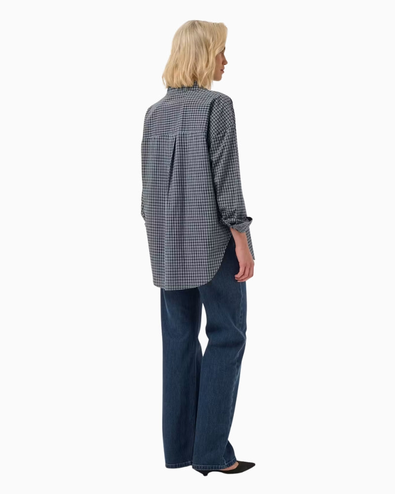 My Essential Wardrobe The Louis High Wide Jeans in Dark Denim back view