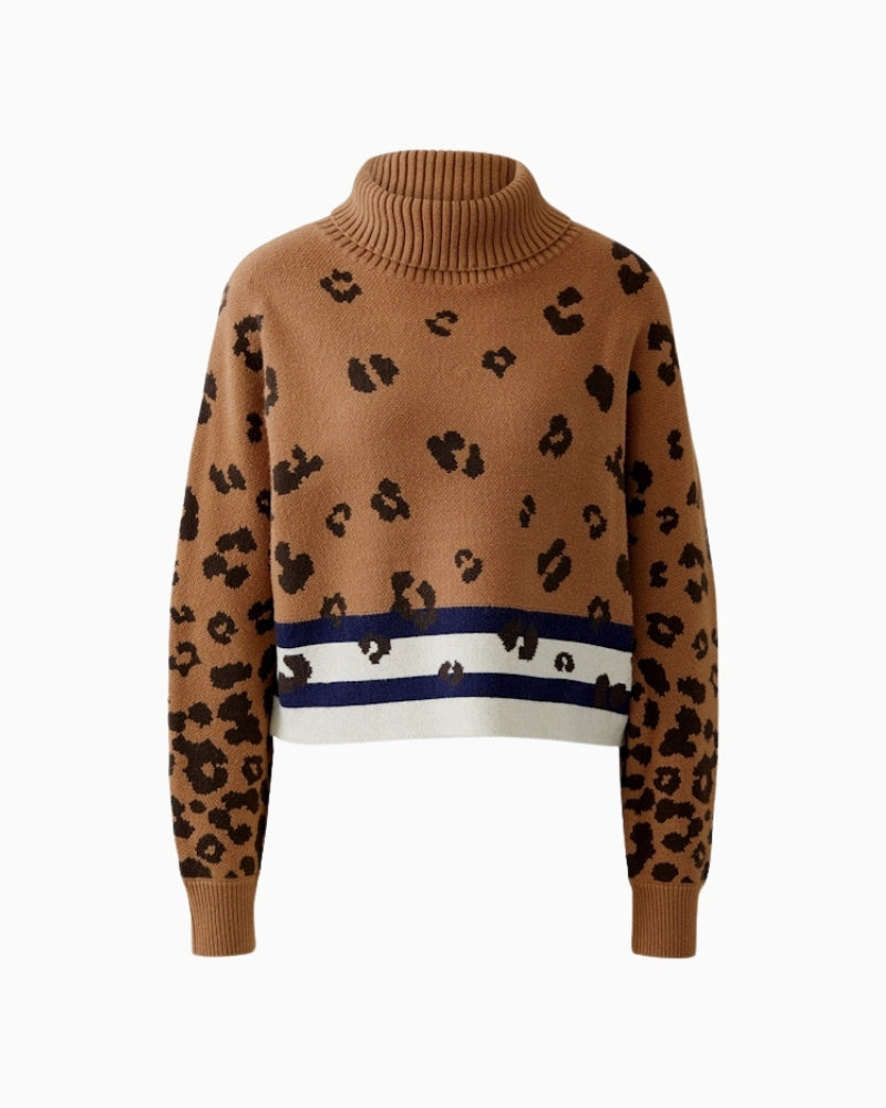 Front view of Oui cropped batwing sleeve pullover with striped hem