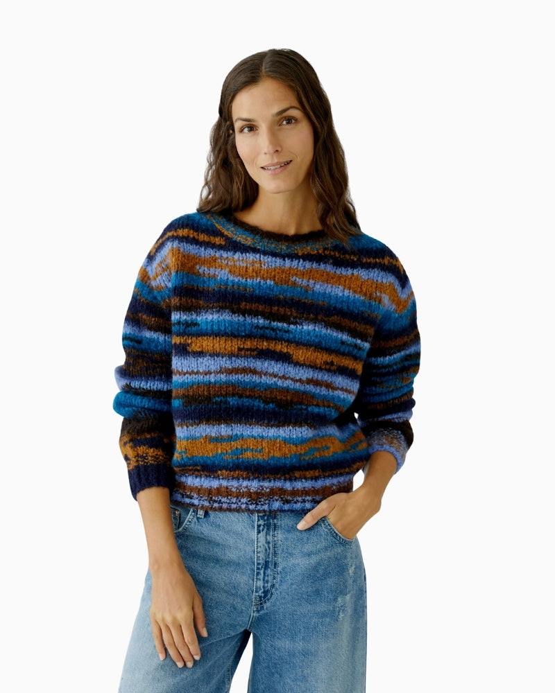 Oui colourblock pullover in dark blue and camel with oversized fit
