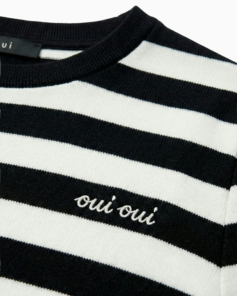 Close-up of Oui T-shirt logo embroidery and cotton texture – Áines Boutique
