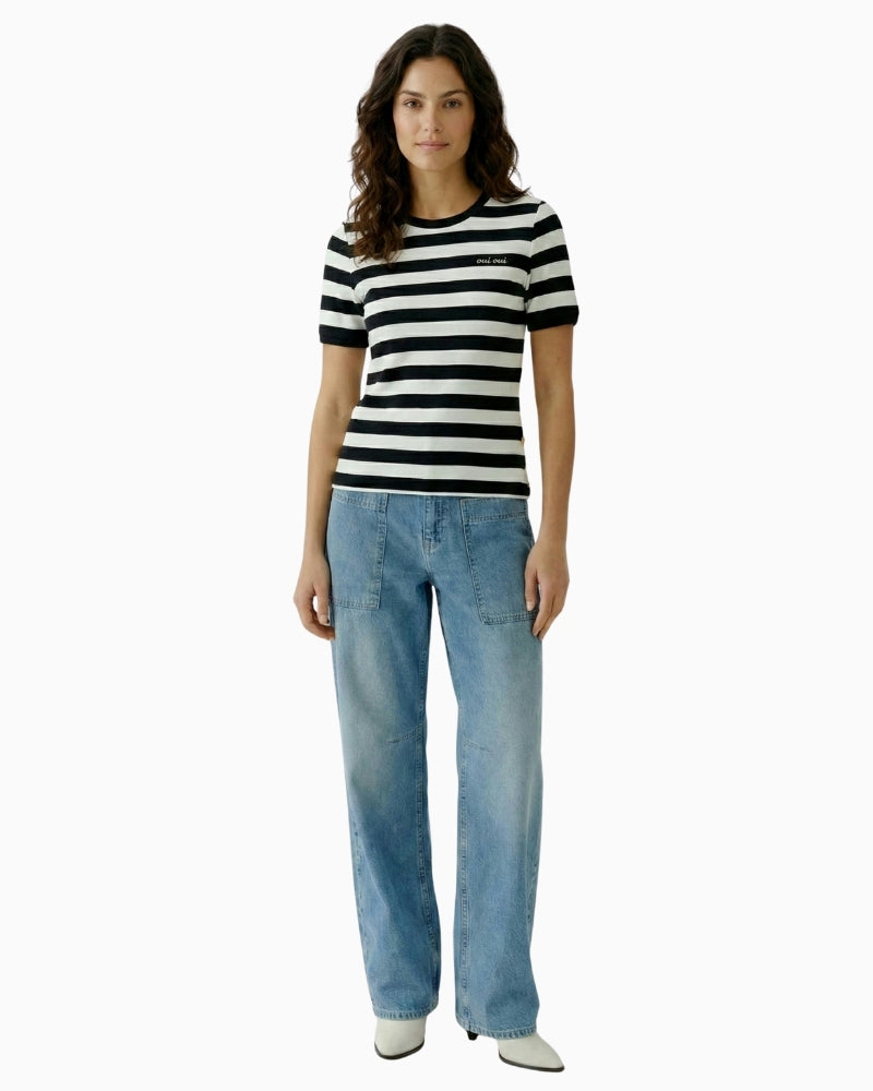 Woman wearing Oui logo embroidered T-shirt, full outfit model view – Áines Boutique