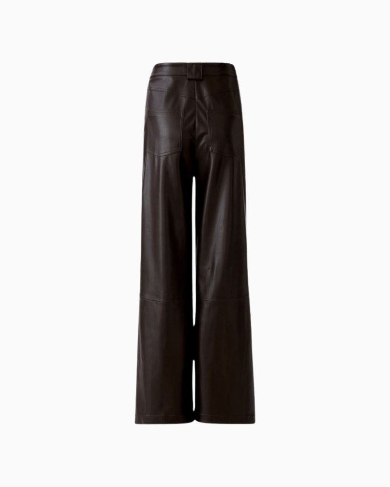 Back view of Oui trousers with yoke and patch pocket stitching
