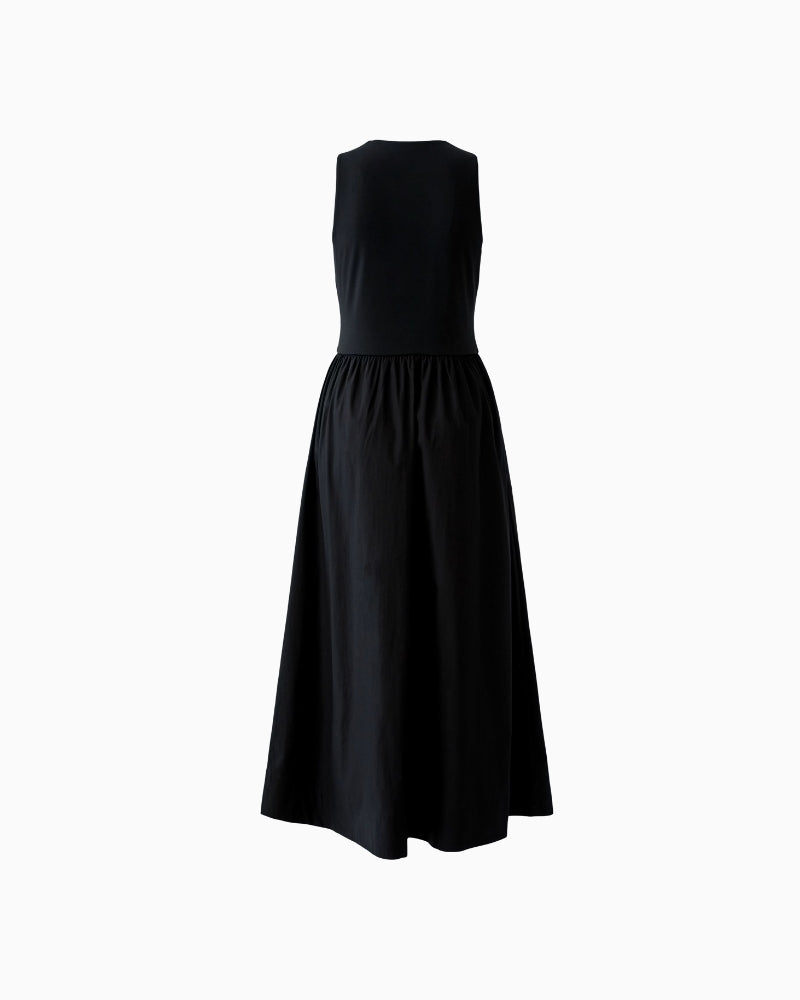 Oui Maxi Dress in black full-length back view