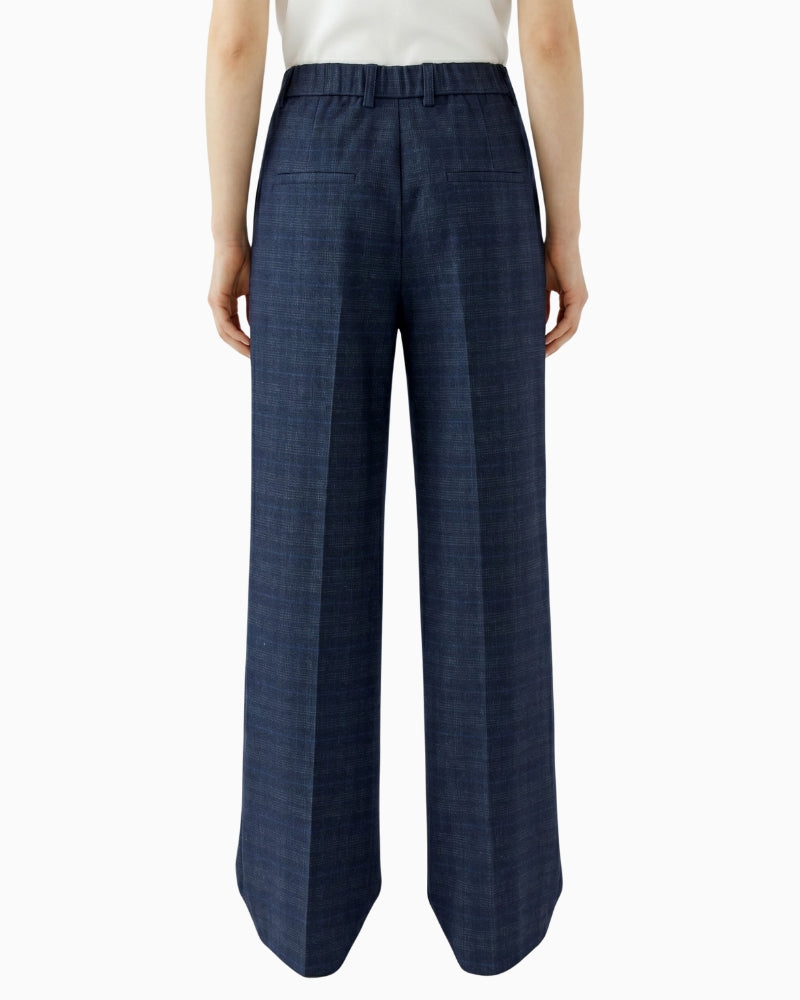 Oui Mid Rise Trousers in navy back view