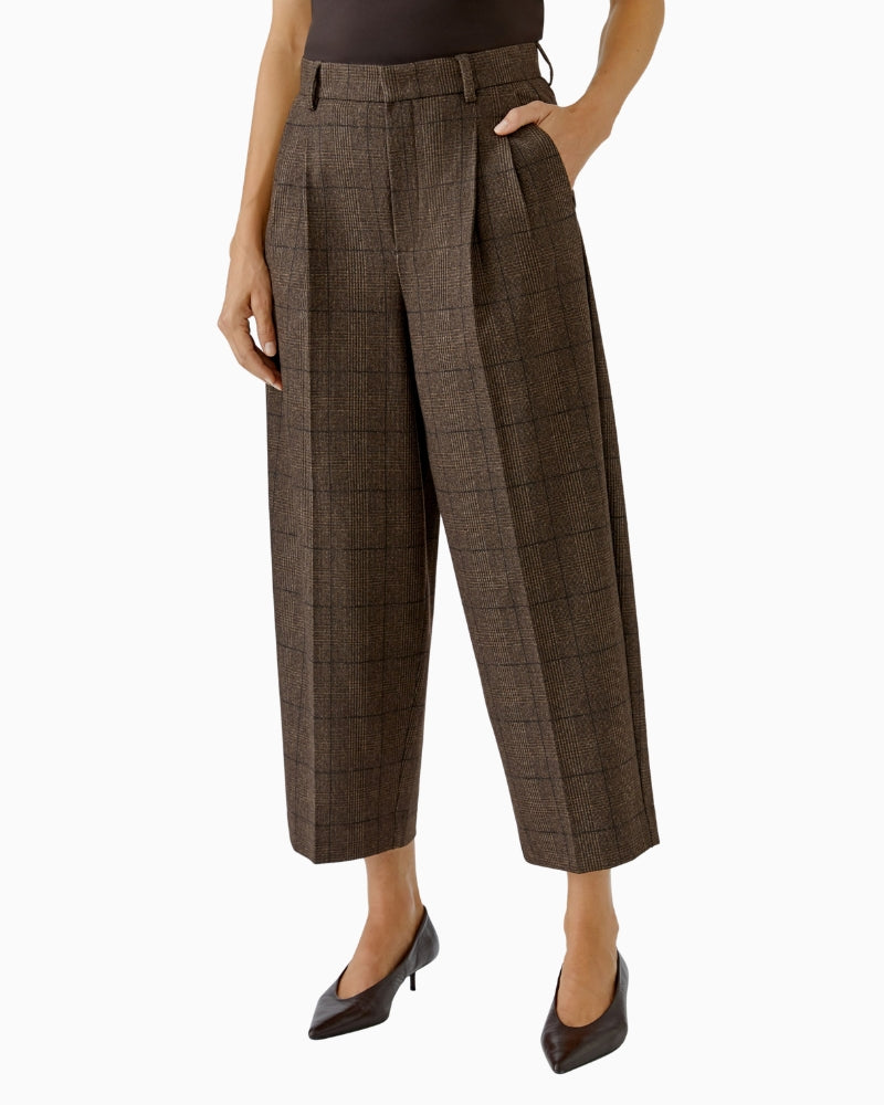 Oui Pleat Front Trousers in dark brown front view